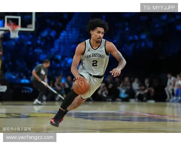 2013年NBA选秀十大新秀对比榜眼秀与状元秀的职业轨迹差异